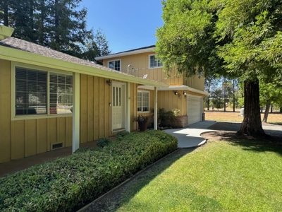 Vacaville, California Home on Acreage in Browns Valley for Sale - image 2