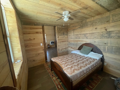240 Acres With Live Water And Solar Cabin - image 28