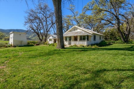 Capay Valley California Country Home on 70 Acres for Sale - image 6