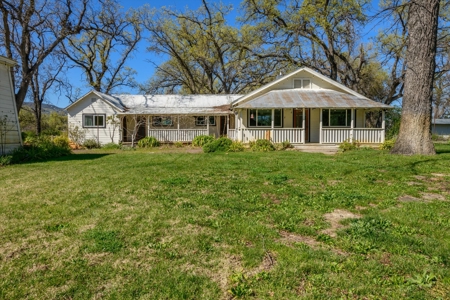 Capay Valley California Country Home on 70 Acres for Sale - image 1
