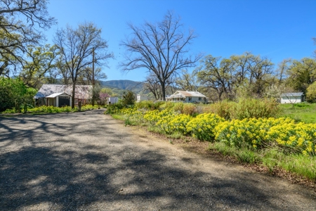 Capay Valley California Country Home on 70 Acres for Sale - image 32
