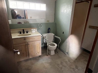 3-Bed, 3-Bath Home on 14 Acres Near Mesa Verde, Dolores & McPhee Reservoir – 3400 Sq - image 4