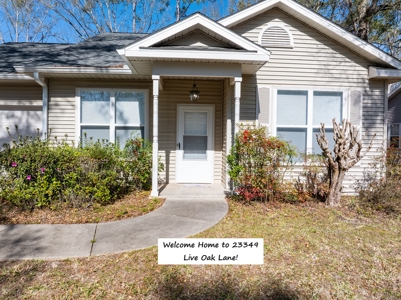 Move-In Ready Home In Vibrant 55+ Community On The Banks of the Suwannee River - image 1