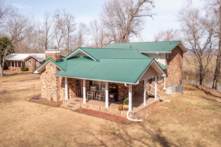 Riverfront Brick Home for Sale on the Coosa River - image 2