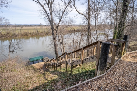 Riverfront Brick Home for Sale on the Coosa River - image 30