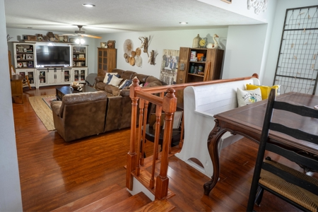 Riverfront Brick Home for Sale on the Coosa River - image 14