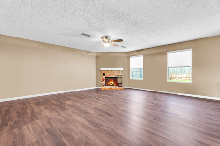 Fort Worth Tx Home For Sale Near Marine Creek Lake - image 23