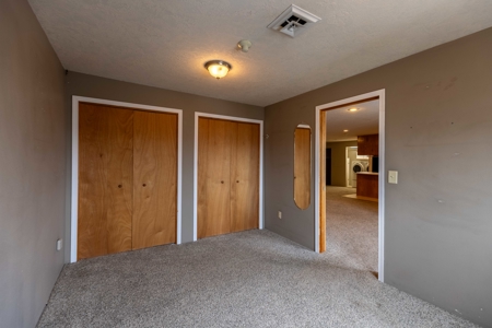 Eastern Oregon Commercial Building with Living Space - image 17