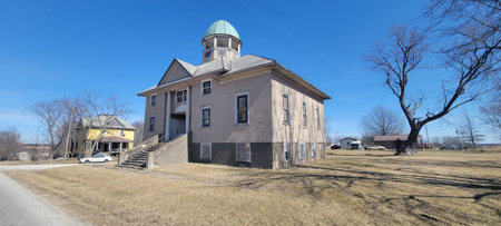 Beautiful Church in Blythedale, Missouri - image 1