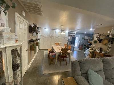 Mountain View Home with Shop(s) - image 22