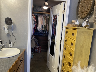 Mountain View Home with Shop(s) - image 11