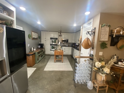 Mountain View Home with Shop(s) - image 23