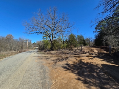 Southeast Oklahoma Cattle Ranch For Sale - image 22
