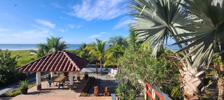 Magical Beach Paradise 3 Story House in La Barqueta - image 34