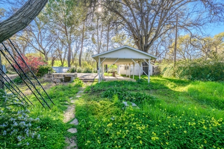 Capay Valley, Guinda, CA Home on C-2 Zoning for Sale - image 15
