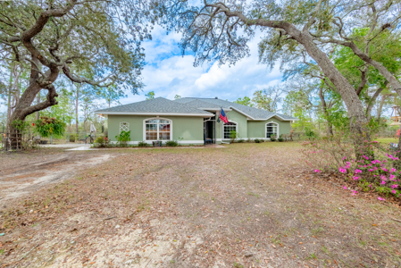 Home For Sale in Morriston, FL on 5 Acres - image 4