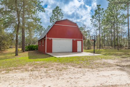Home For Sale in Morriston, FL on 5 Acres - image 13