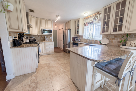 Home For Sale in Morriston, FL on 5 Acres - image 41