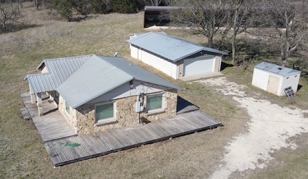 The Double Bend Ranch on the North Bosque River - image 3