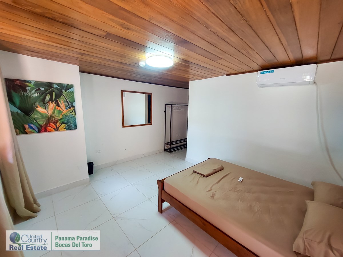 Hotel with Commercial Space — Bocas Town - 11