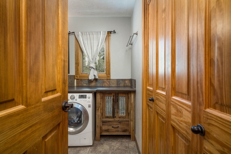 Hunting Property with Furnished Cabin for Sale in Timberon, New Mexico - image 13