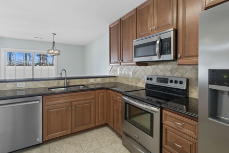 Townhouse In Winston-Salem For Sale - image 9