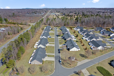 Townhouse In Winston-Salem For Sale - image 40
