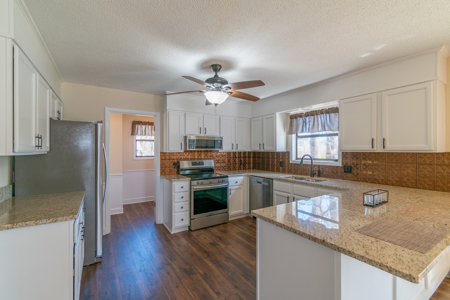 Waterfront Home, Bridlewood, Cheraw, Move-In Ready - image 26