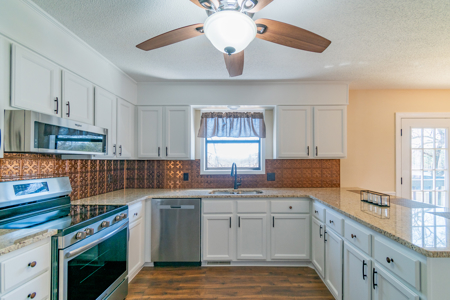 Waterfront Home, Bridlewood, Cheraw, Move-In Ready - image 22