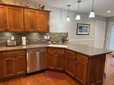 Stunning 2-Story Home in Remington Estates - image 14