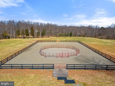 Equestrian Paradise: 20.5 Acres of Pure Virginia Countryside - image 46