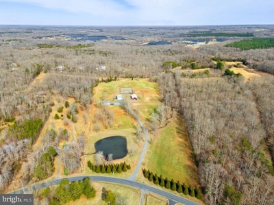 Equestrian Paradise: 20.5 Acres of Pure Virginia Countryside - image 50