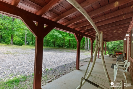 Log Style Cabin on Sugar Creek at Shady. - image 17