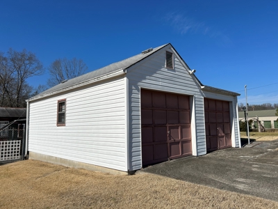 3 Bedroom 1 Bath Brick Home In Town - Liberty, Ky. - image 22
