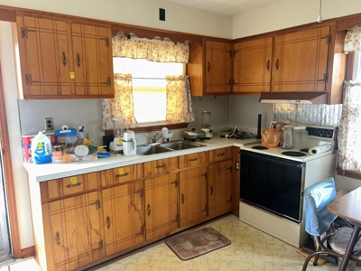 3 Bedroom 1 Bath Brick Home In Town - Liberty, Ky. - image 28