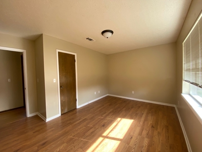 Country Home For Sale in De Kalb TX - image 10