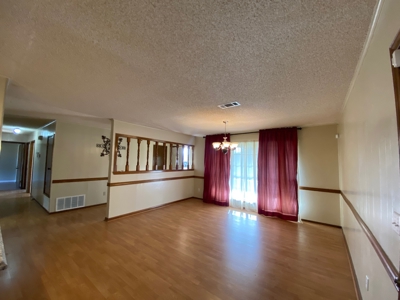 Country Home For Sale in De Kalb TX - image 7