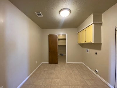 Country Home For Sale in De Kalb TX - image 14