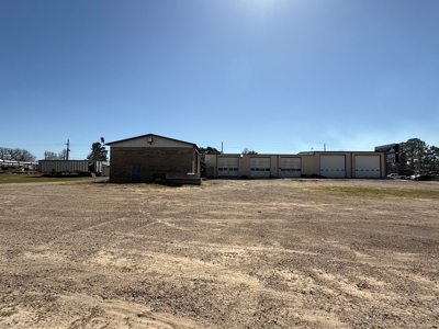 Commercial Property For Sale in De Kalb TX - image 19