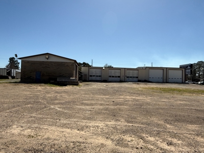 Commercial Property For Sale in De Kalb TX - image 18
