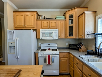 Charming Cape Cod Home on 69.01± Acres For Sale in Floyd County, Virginia - image 9