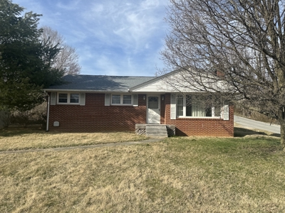 Brick Ranch for Sale in Christiansburg VA! - image 1