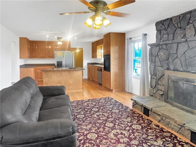 3 Bed 2 Bath Country Home on 9 Ac w/Pond, For Sale, Boone Co, Harrison Paved Road Acc - image 14