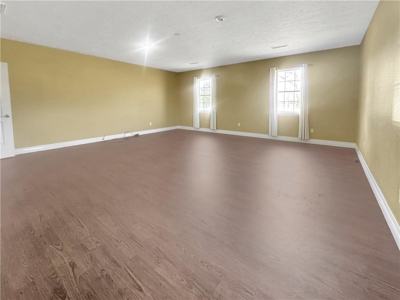 3 Bed 2 Bath Country Home on 9 Ac w/Pond, For Sale, Boone Co, Harrison Paved Road Acc - image 24