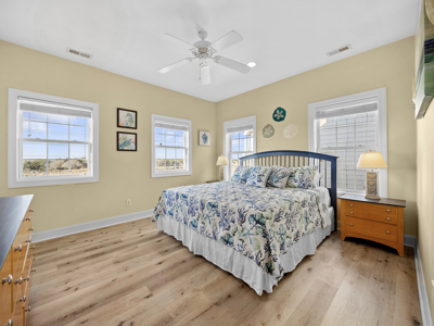 7BR, 5.5BA, Oceanfront B Lot for Sale on North Topsail Beach - image 32