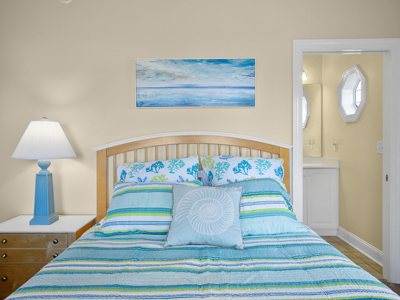 7BR, 5.5BA, Oceanfront B Lot for Sale on North Topsail Beach - image 2