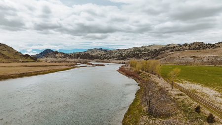 Cascade Montana Missouri River Fishing Retreat, Cascade County - image 20