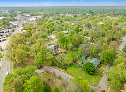 Historic Colonial Home for Auction, Paris TX Lamar County - image 37