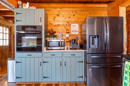 Log Cabin In Rural North Central Florida! - image 7