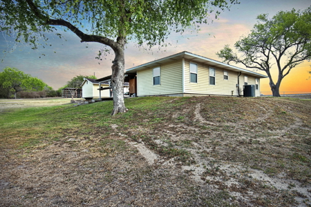 Acreage in Calallen, Country home in Corpus Christi, Texas - image 6
